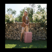 Obrazek Plastový kufr SUITSUIT® Fab Seventies Old Rose M - růžová - 60 L