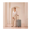 Obrazek Walizka plastikowa SUITSUIT® Fab Seventies Limestone M - szara 60 L