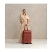Obrazek Walizka podróżna SUITSUIT TR-7221/3-M Fab Seventies Red Orche - 60 L