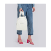 Obrazek Batoh SUITSUIT® Fabulous Fifties Egg White 7 L - bílá - 7 L